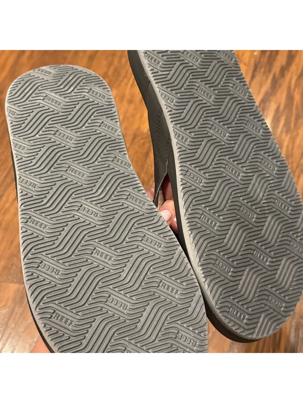 New Reef Men's Cushion Spring 2.0 Comfort Flip Flop Sandals, Black, Size 10